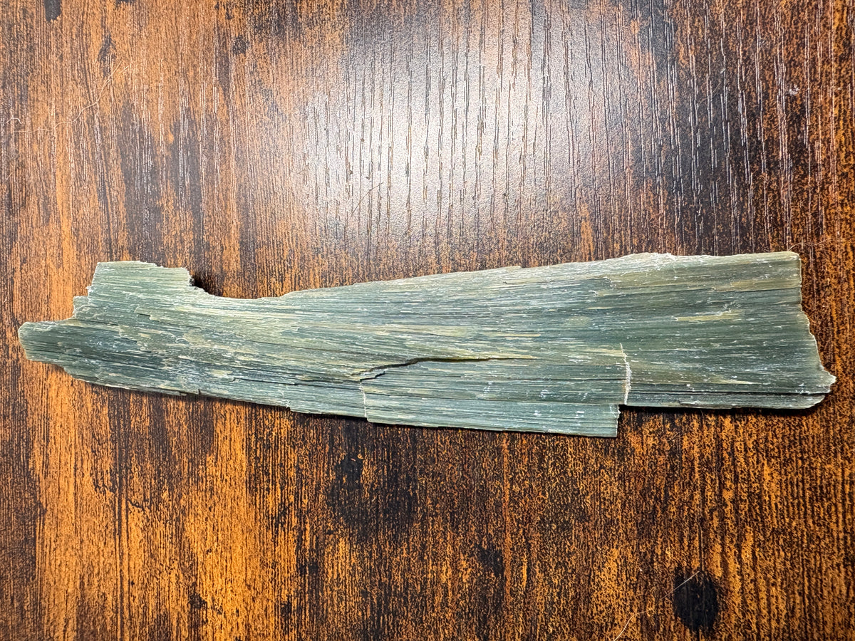 Antigorite 79g