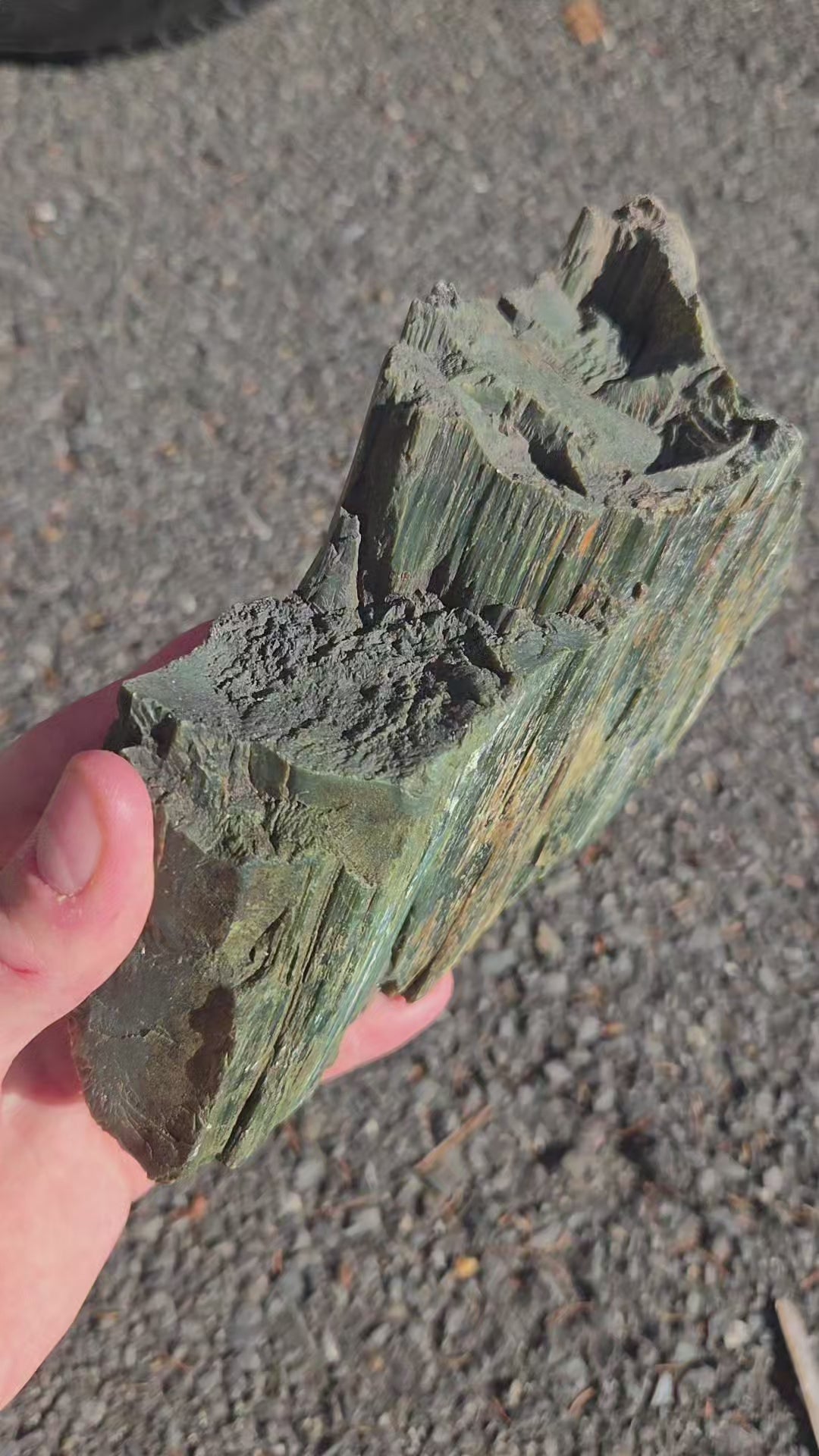 Serpentine antigorite massive!