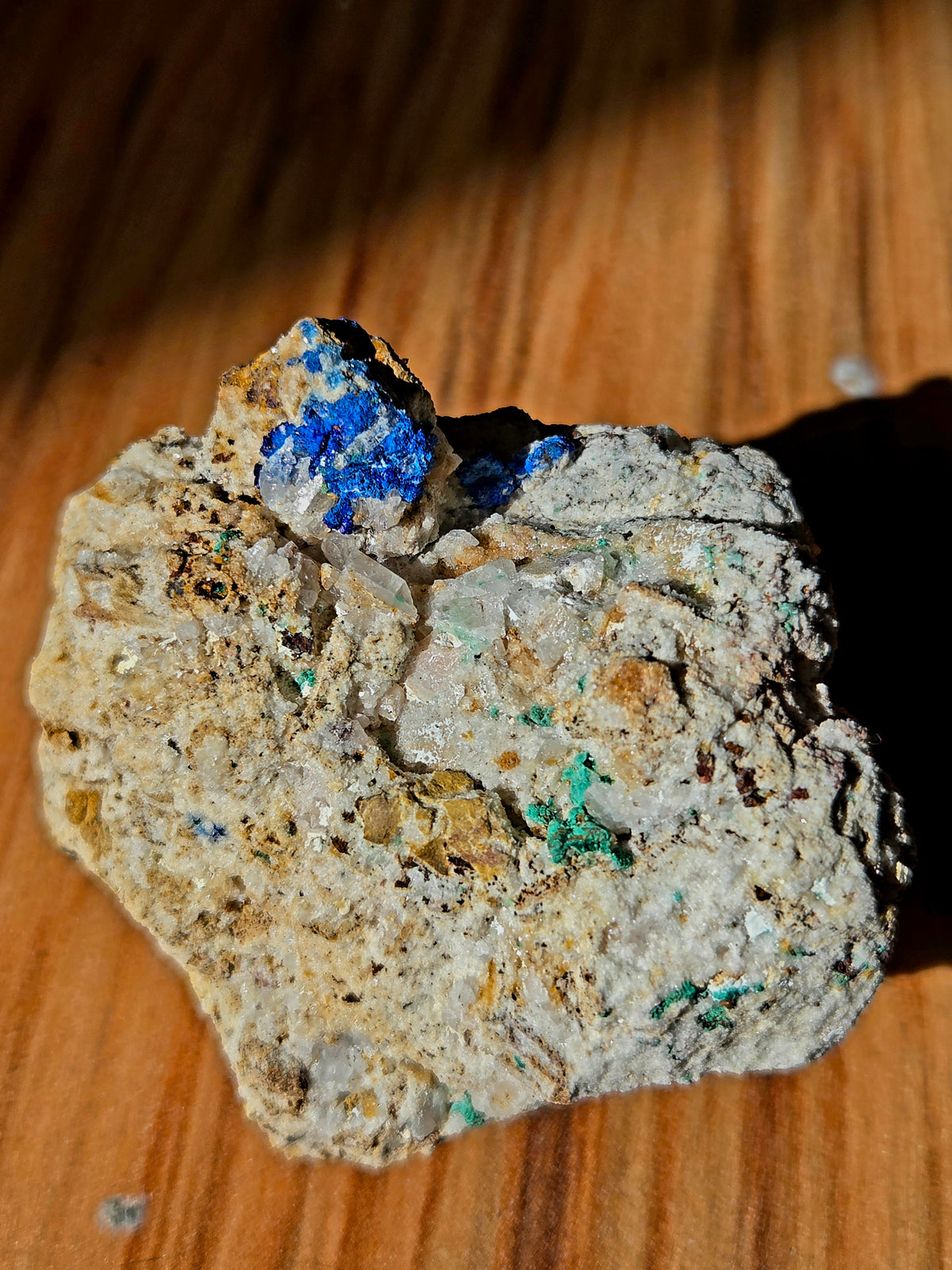 Spécimen Azurite avec malachite et quartz du maroc