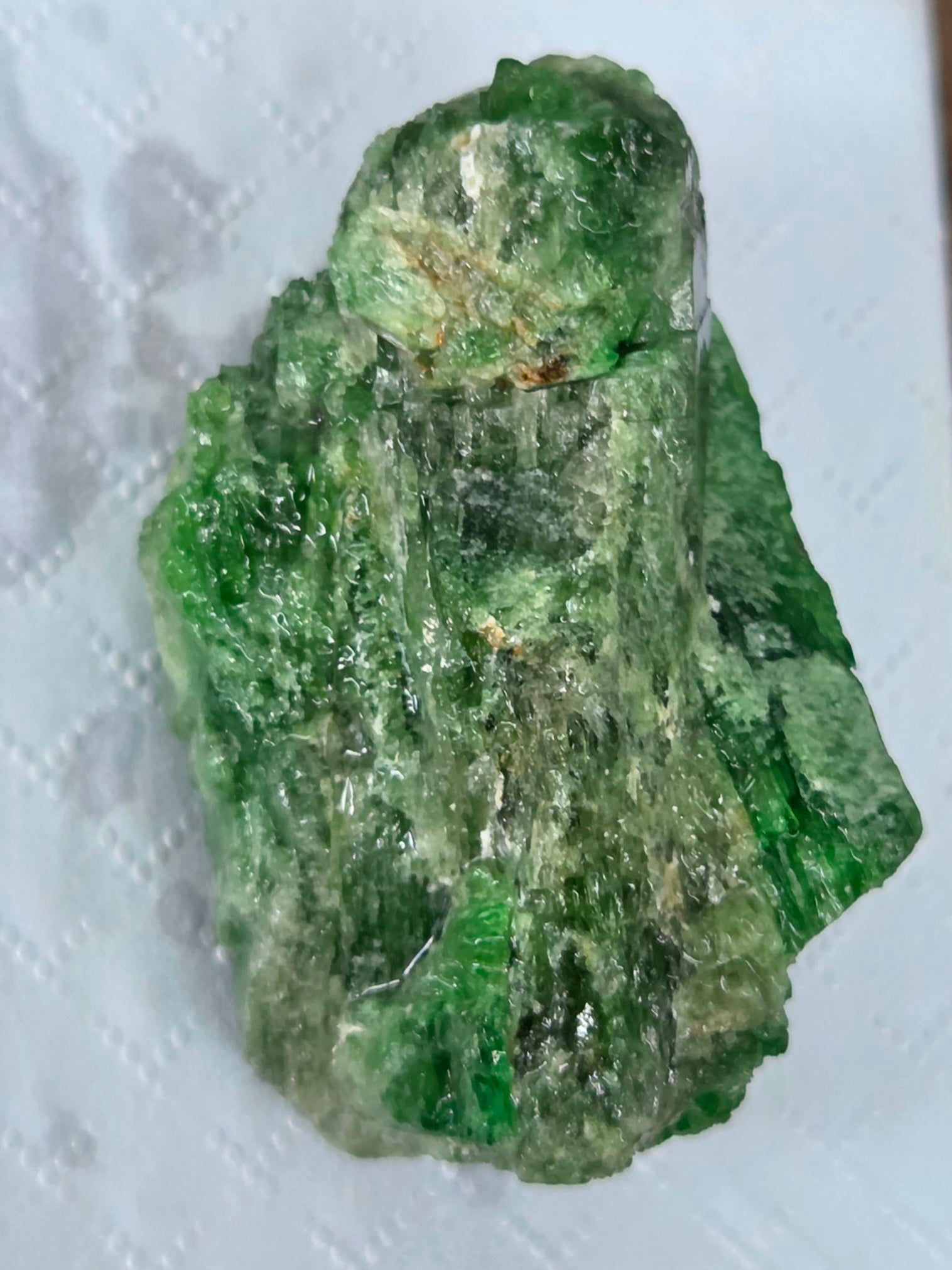 Diopside de chrome brute ( Thetford mine )