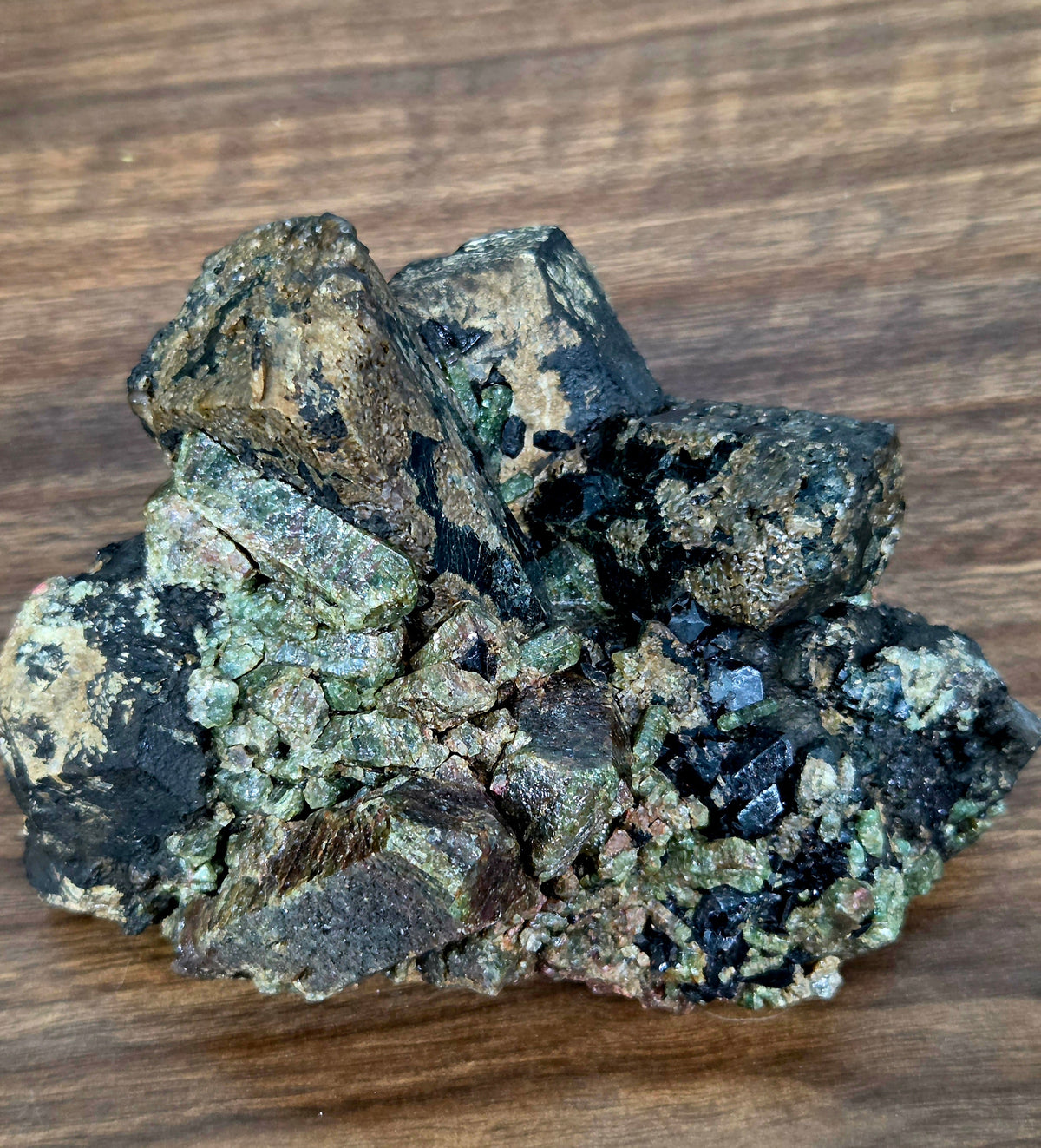 Fluorapatite