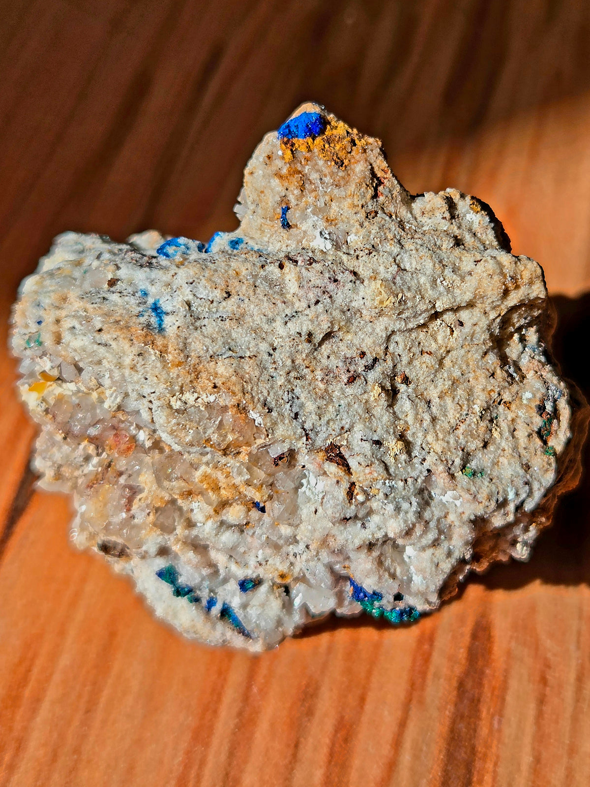 Spécimen Azurite avec malachite et quartz du maroc